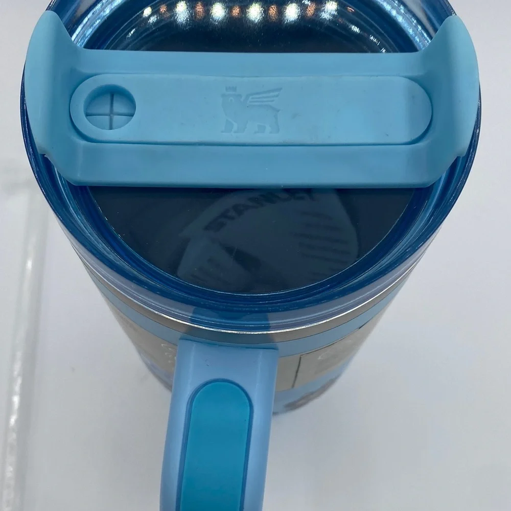 Stanley Light‎ Blue Quencher H2.0 Tumbler Labubu Allstars